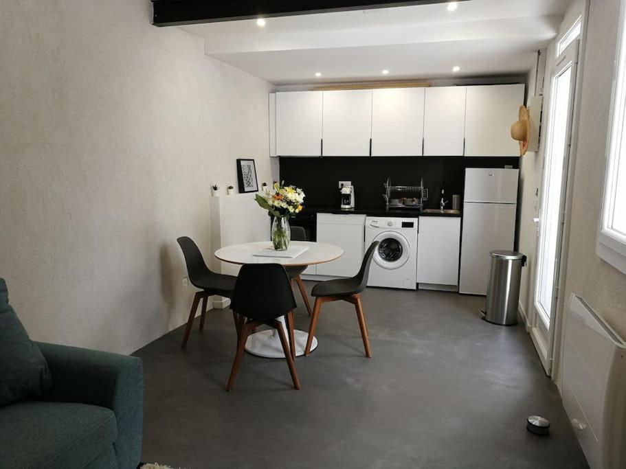 Villa Au Calme Avec Exterieur Et Parking Gratuit Aux Portes D'Aix Et Marseille Emplacement Ideal Екстериор снимка